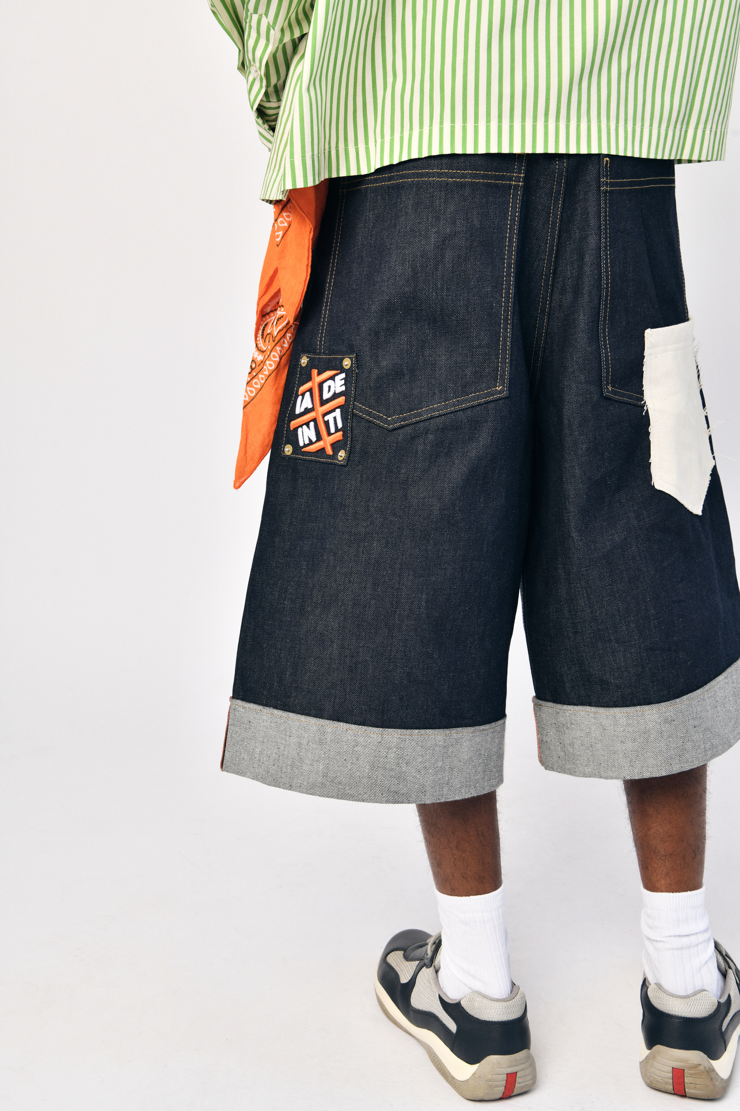 TRIPLE DOUBLE DENIM SHORTS
